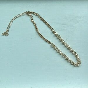 pearl choker